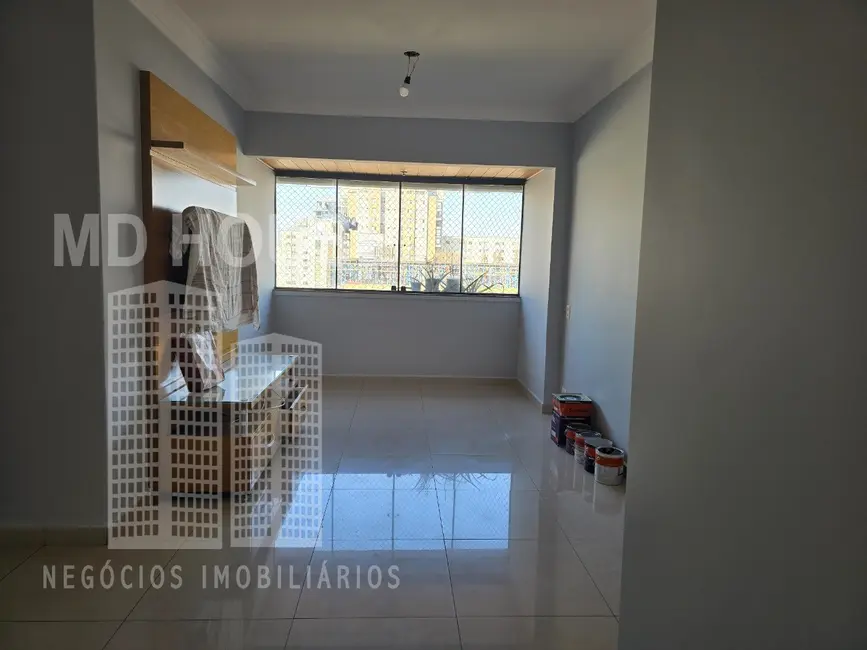 Apartamento com 3 quartos à venda, 80m2 em Vila Mariana, São Paulo - SP - imagem 2 Foto 2 de Apartamento com 3 quartos à venda, 80m2 em Vila Mariana, São Paulo - SP