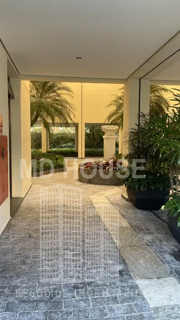 Apartamento com 3 quartos para alugar, 80m2 em Vila Mariana, São Paulo - SP - imagem 8 Foto 8 de Apartamento com 3 quartos para alugar, 80m2 em Vila Mariana, São Paulo - SP