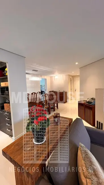 Apartamento com 3 quartos à venda, 151m2 em Vila Mariana, São Paulo - SP - imagem 3 Foto 3 de Apartamento com 3 quartos à venda, 151m2 em Vila Mariana, São Paulo - SP