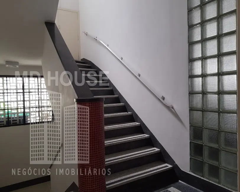 Apartamento com 3 quartos para alugar, 130m2 em Vila Mariana, São Paulo - SP - imagem 5 Foto 5 de Apartamento com 3 quartos para alugar, 130m2 em Vila Mariana, São Paulo - SP