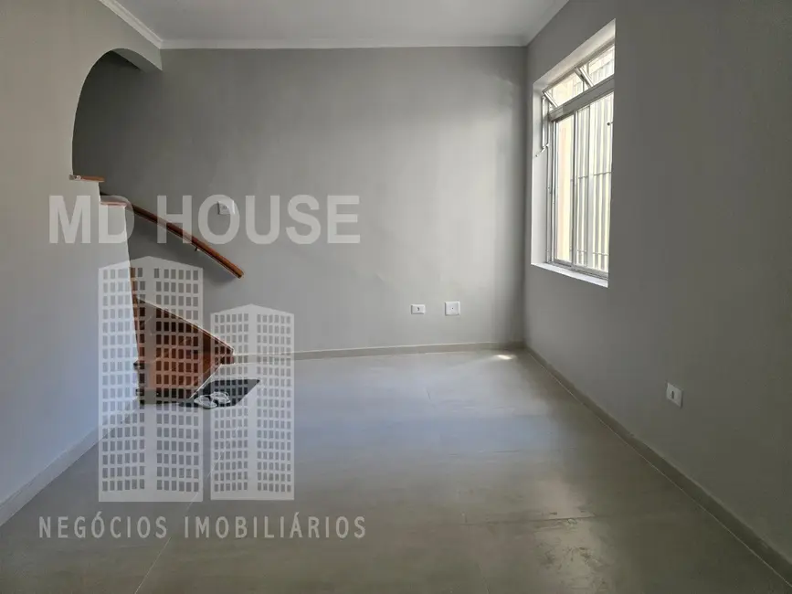 Casa com 3 quartos para alugar, 152m2 em Vila Mariana, São Paulo - SP - imagem 6 Foto 6 de Casa com 3 quartos para alugar, 152m2 em Vila Mariana, São Paulo - SP
