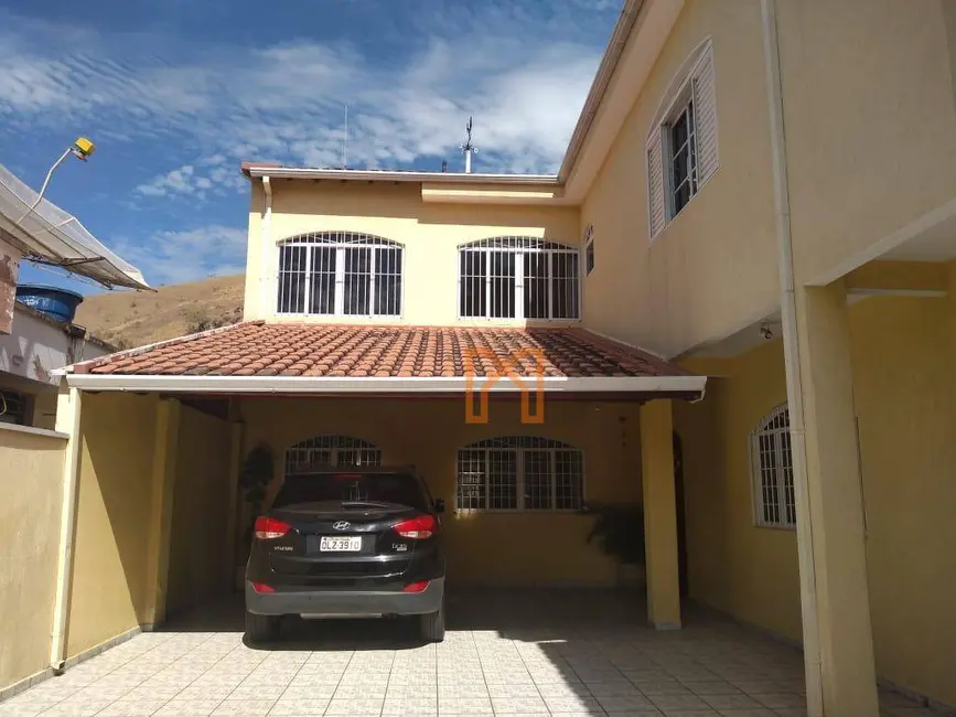 Foto 1 de Casa com 5 quartos à venda, 270m2 em São Sebastião, Itajuba - MG