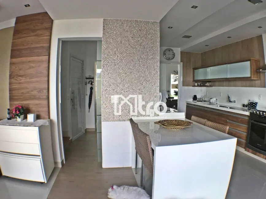 Casa com 4 quartos à venda, 420m2 em Pinheirinho, Itajuba - MG - imagem 7 Foto 7 de Casa com 4 quartos à venda, 420m2 em Pinheirinho, Itajuba - MG