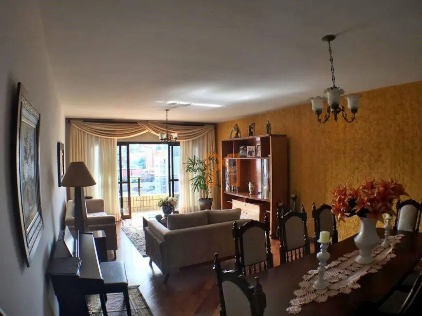 Apartamento com 3 quartos à venda, 217m2 em Varginha, Itajuba - MG - imagem 5 Foto 5 de Apartamento com 3 quartos à venda, 217m2 em Varginha, Itajuba - MG