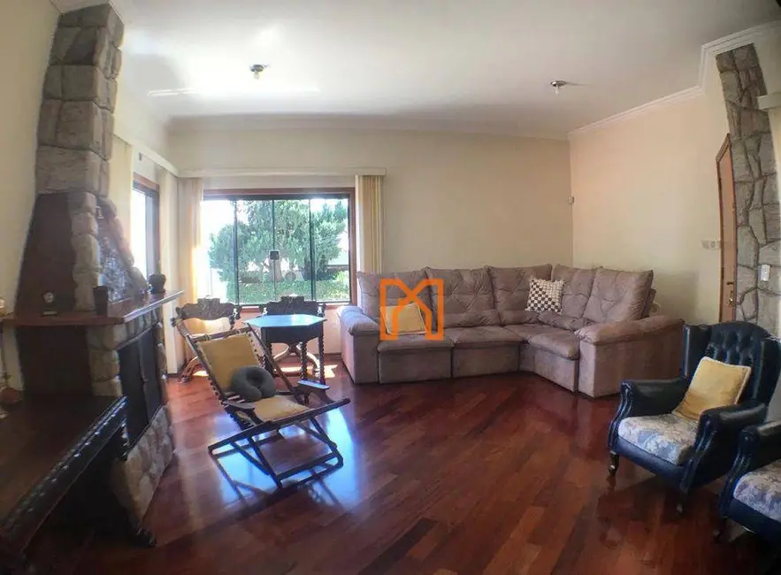 Foto 3 de Casa com 3 quartos à venda, 259m2 em Centro, Itajuba - MG