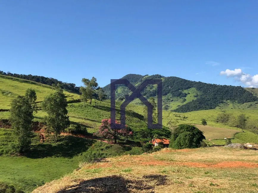 Foto 1 de Sítio / Rancho à venda, 390000m2 em Centro, Wenceslau Braz - MG