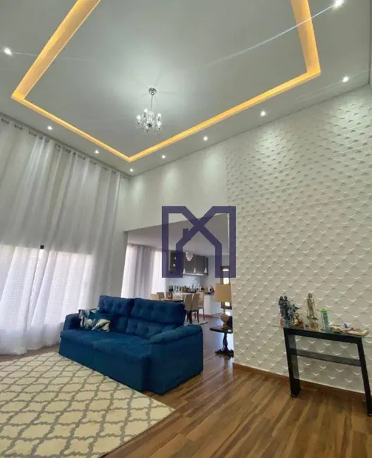 Foto 3 de Casa com 3 quartos à venda, 1056m2 em Piranguinho - MG