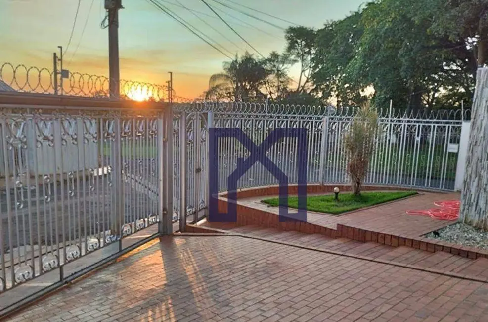 Foto 1 de Casa com 3 quartos à venda, 296m2 em Jose Bonifacio - SP