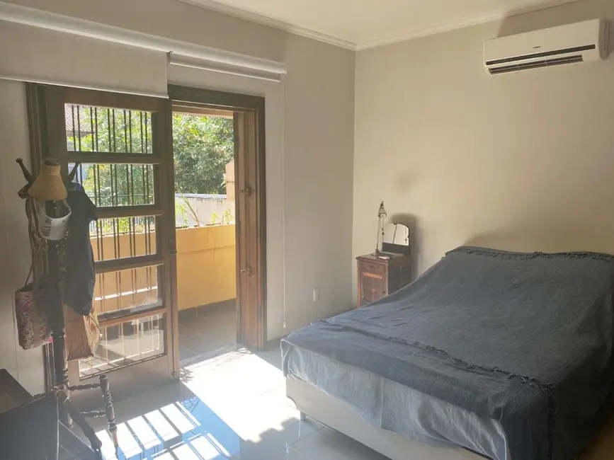 Casa com 6 quartos à venda, 415m2 em Pinheirinho, Itajuba - MG - imagem 9 Foto 9 de Casa com 6 quartos à venda, 415m2 em Pinheirinho, Itajuba - MG