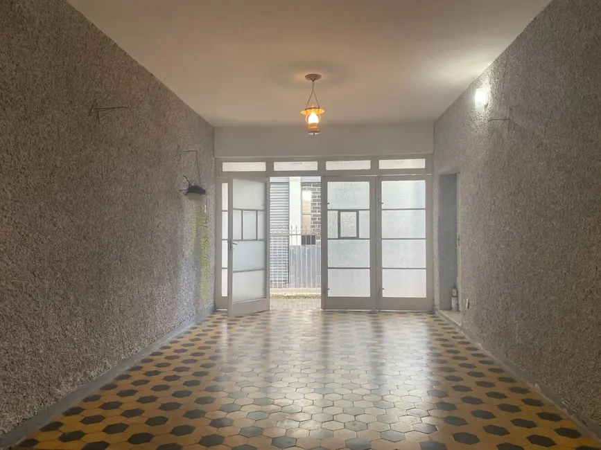 Casa com 4 quartos à venda, 141m2 em Centro, Itajuba - MG - imagem 3 Foto 3 de Casa com 4 quartos à venda, 141m2 em Centro, Itajuba - MG