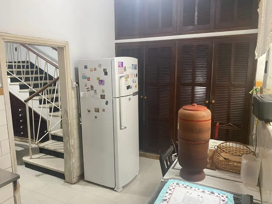 Casa com 4 quartos à venda, 141m2 em Centro, Itajuba - MG - imagem 9 Foto 9 de Casa com 4 quartos à venda, 141m2 em Centro, Itajuba - MG