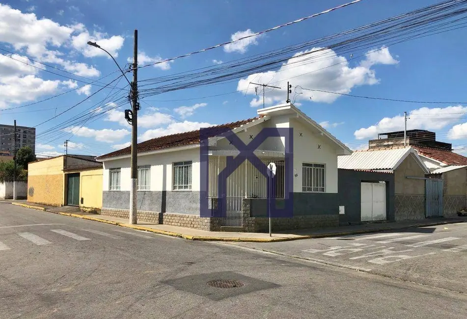 Casa com 4 quartos à venda, 127m2 em Avenida, Itajuba - MG - imagem 4 Foto 4 de Casa com 4 quartos à venda, 127m2 em Avenida, Itajuba - MG