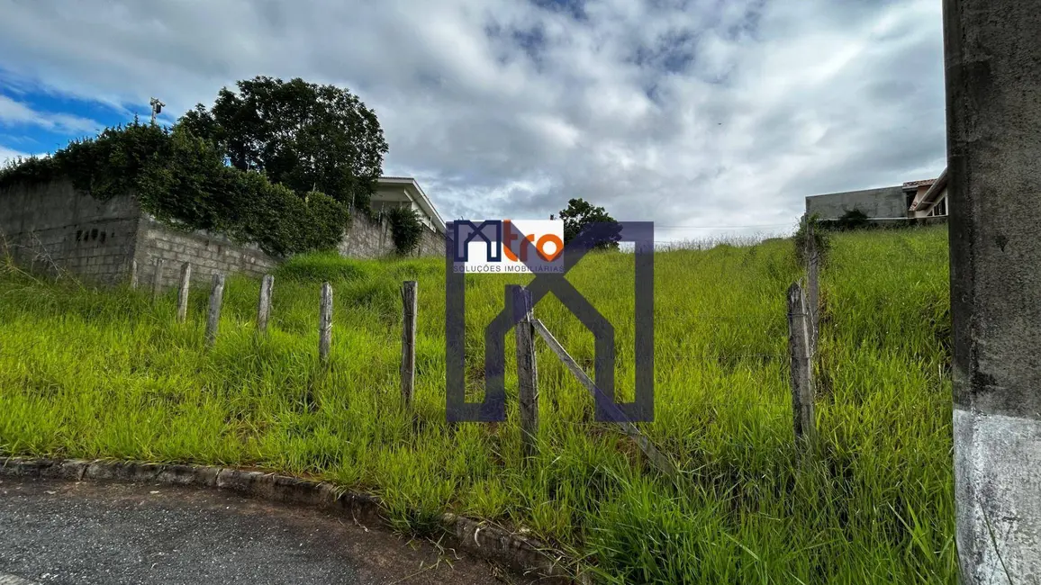 Foto 4 de Terreno / Lote à venda, 550m2 em Pinheirinho, Itajuba - MG