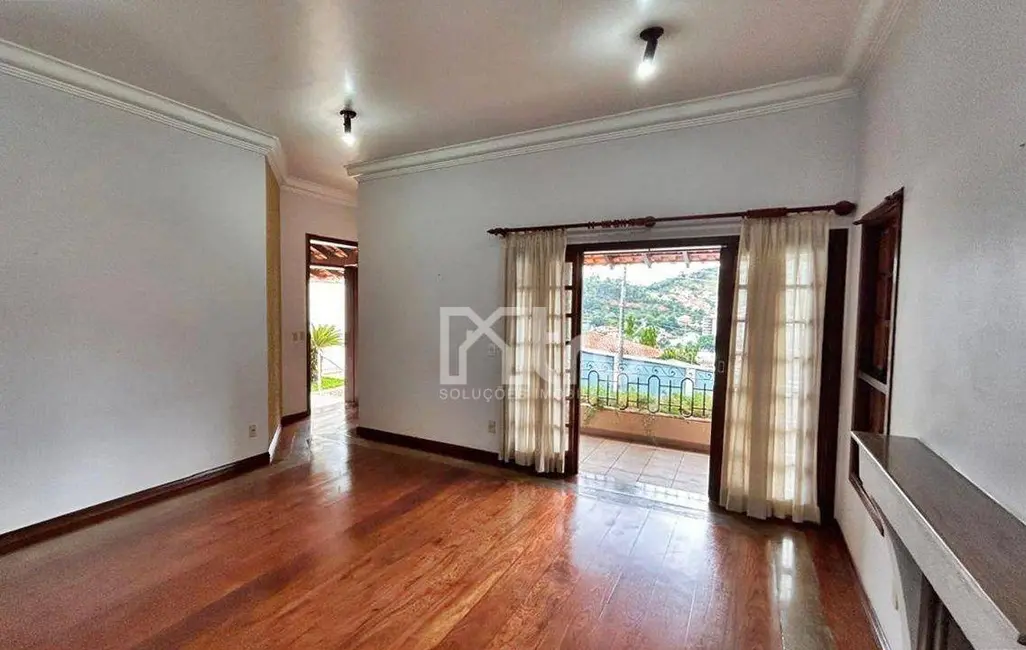 Casa com 4 quartos à venda, 700m2 em Pinheirinho, Itajuba - MG - imagem 5 Foto 5 de Casa com 4 quartos à venda, 700m2 em Pinheirinho, Itajuba - MG