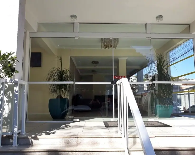 Apartamento com 3 quartos à venda, 184m2 em Pinheirinho, Itajuba - MG - imagem 3 Foto 3 de Apartamento com 3 quartos à venda, 184m2 em Pinheirinho, Itajuba - MG