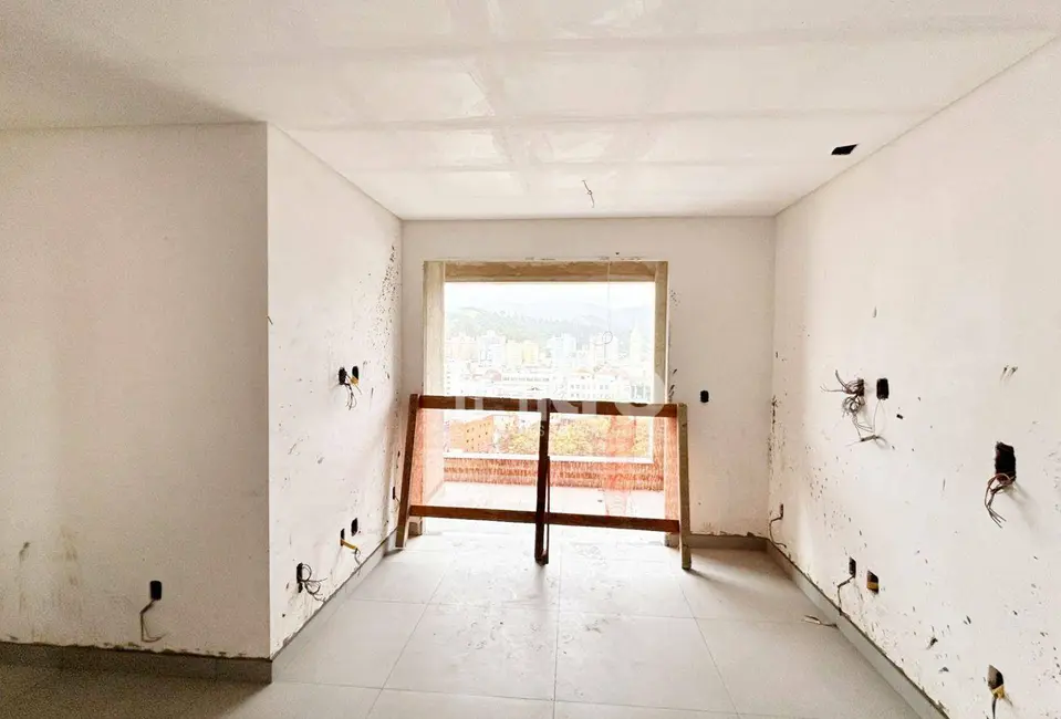 Foto 4 de Apartamento com 3 quartos à venda, 97m2 em Centro, Itajuba - MG