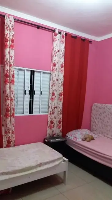 Casa com 2 quartos à venda, 126m2 em Parque Continental II, Guarulhos - SP - imagem 6 Foto 6 de Casa com 2 quartos à venda, 126m2 em Parque Continental II, Guarulhos - SP