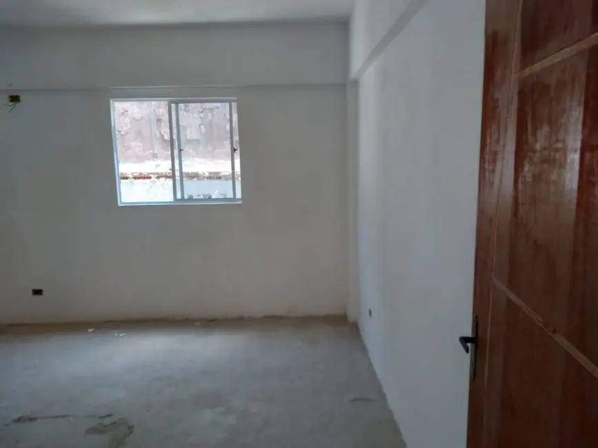 Kitnet à venda, 30m2 em Vila Galvão, Guarulhos - SP - imagem 4 Foto 4 de Kitnet à venda, 30m2 em Vila Galvão, Guarulhos - SP