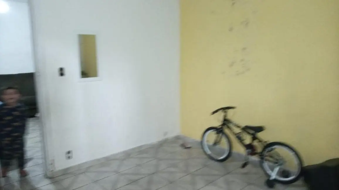 Sobrado com 2 quartos à venda, 218m2 em Vila Augusta, Guarulhos - SP - imagem 9 Foto 9 de Sobrado com 2 quartos à venda, 218m2 em Vila Augusta, Guarulhos - SP