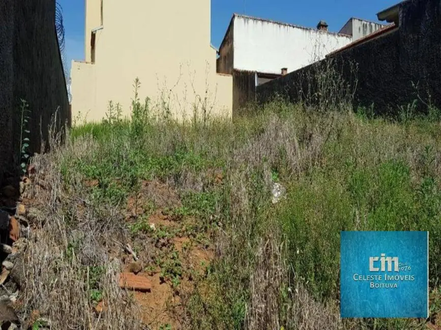 Foto 1 de Terreno / Lote à venda, 300m2 em Centro, Boituva - SP