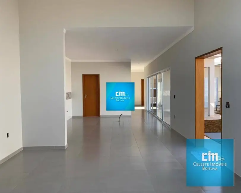 Foto 1 de Casa com 3 quartos à venda, 255m2 em Boituva - SP