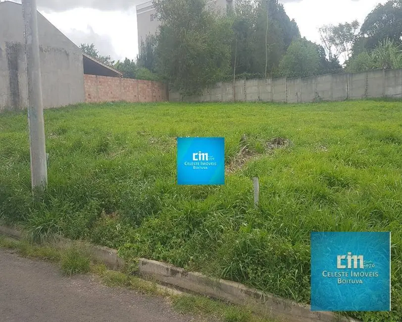 Foto 1 de Terreno / Lote à venda, 169m2 em Ipero - SP