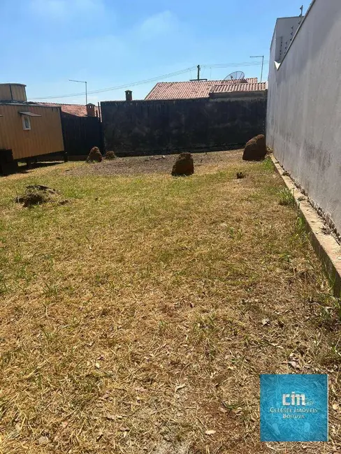Foto 3 de Terreno / Lote à venda, 275m2 em Boituva - SP