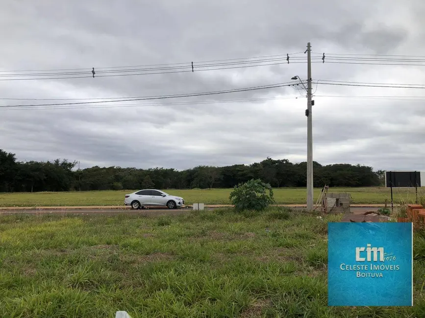 Foto 2 de Terreno / Lote à venda, 200m2 em Boituva - SP