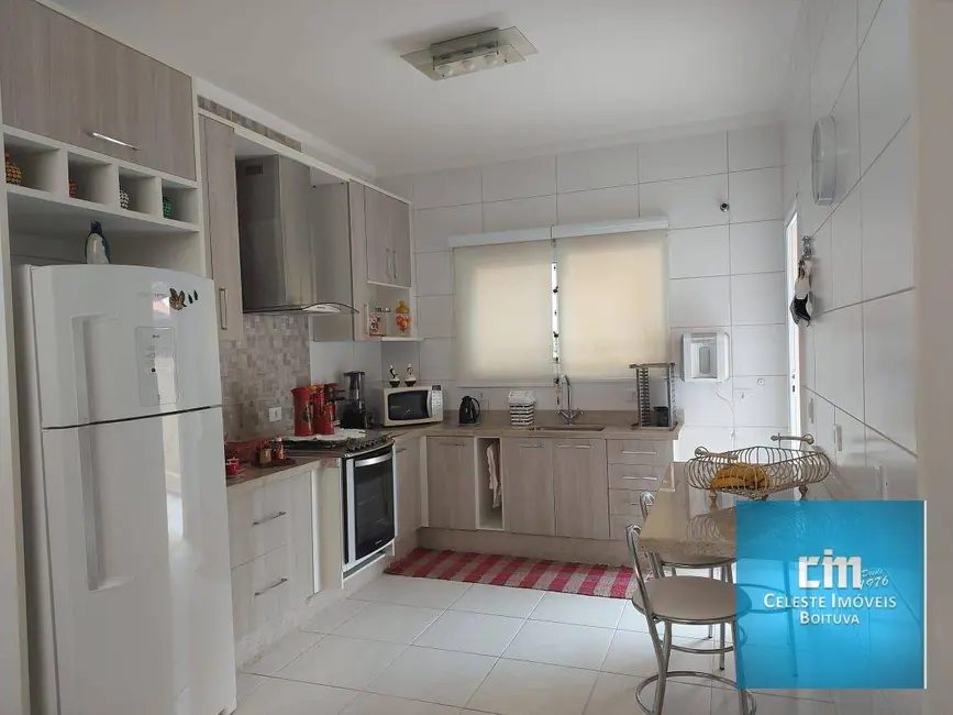 Foto 6 de Casa de Condomínio com 3 quartos à venda, 250m2 em Boituva - SP