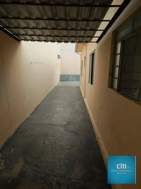 Foto 6 de Casa com 2 quartos à venda, 200m2 em Boituva - SP