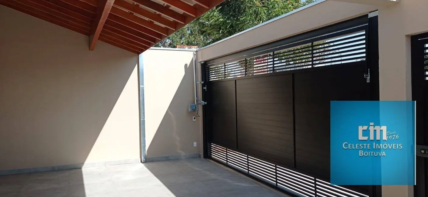 Foto 2 de Casa com 3 quartos à venda, 250m2 em Boituva - SP
