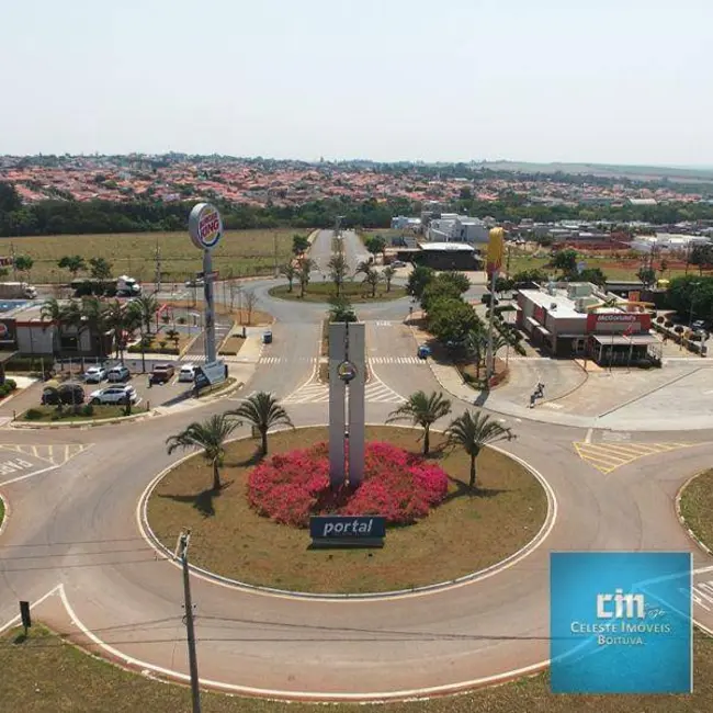 Foto 1 de Terreno / Lote à venda, 250m2 em Boituva - SP