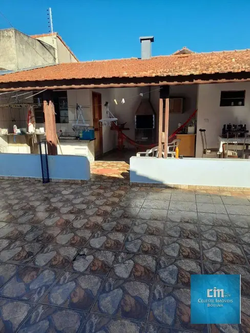 Foto 1 de Casa com 3 quartos à venda, 300m2 em Boituva - SP