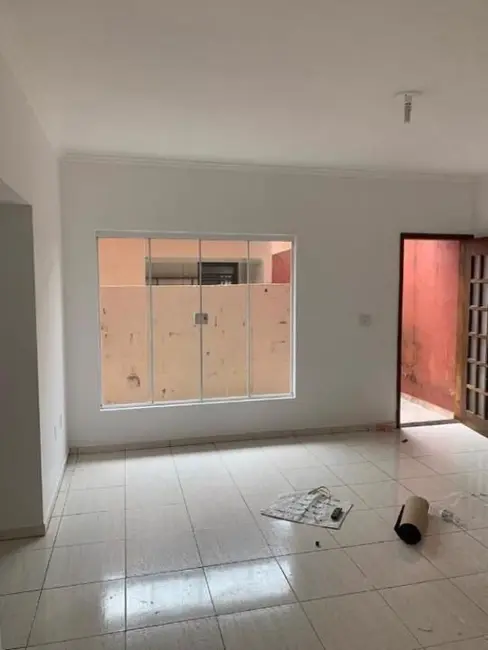 Foto 2 de Casa de Condomínio com 2 quartos à venda, 175m2 em Boituva - SP