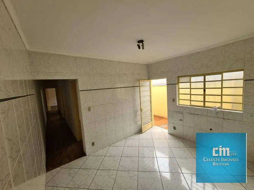 Foto 2 de Casa com 3 quartos à venda, 175m2 em Centro, Tatui - SP