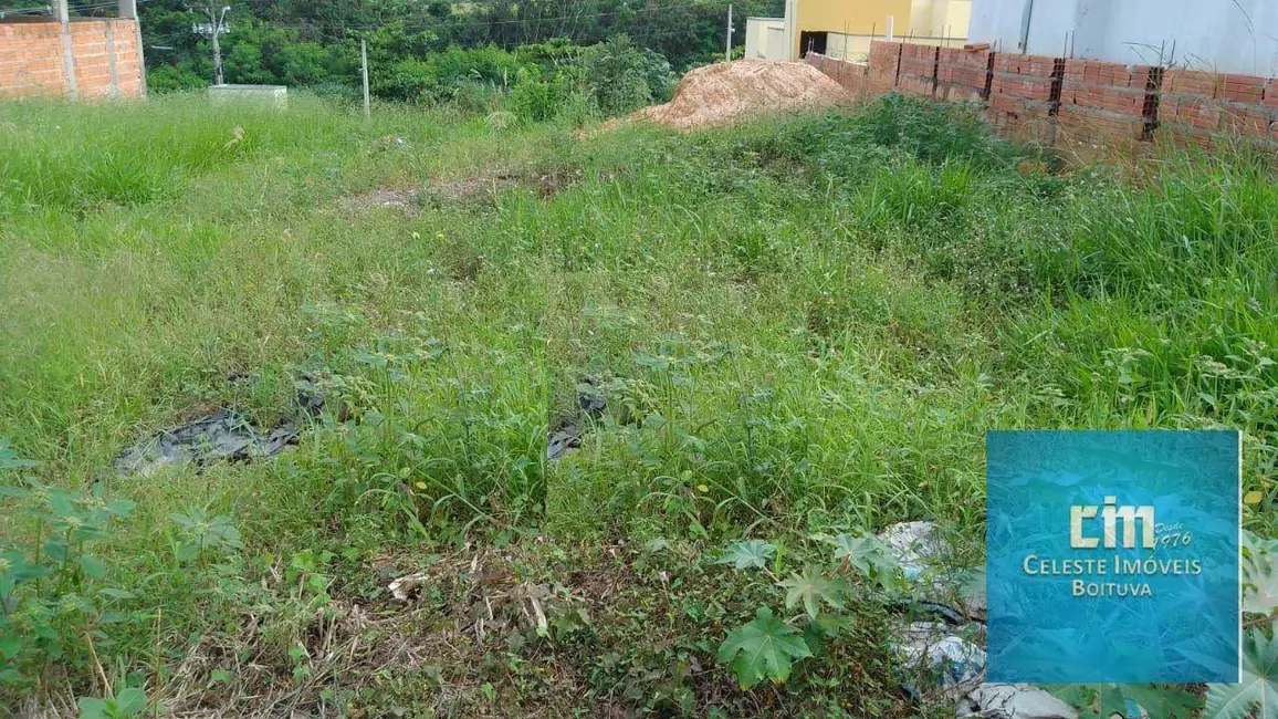 Foto 1 de Terreno / Lote à venda, 182m2 em Boituva - SP