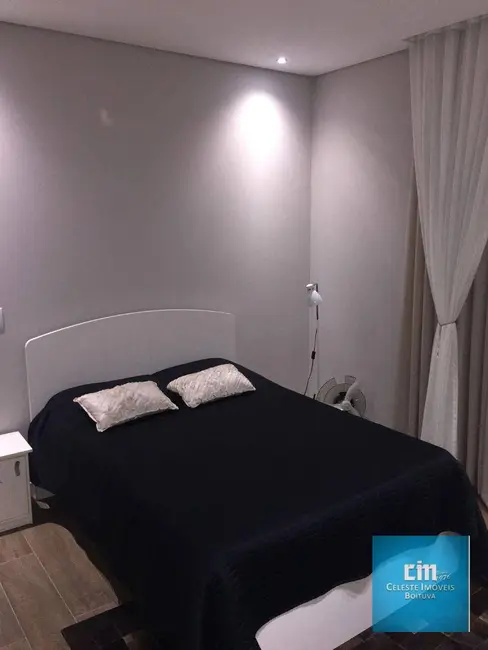 Foto 8 de Casa com 3 quartos à venda, 600m2 em Boituva - SP