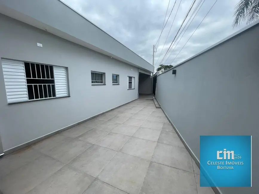 Foto 1 de Casa com 2 quartos à venda, 200m2 em Boituva - SP