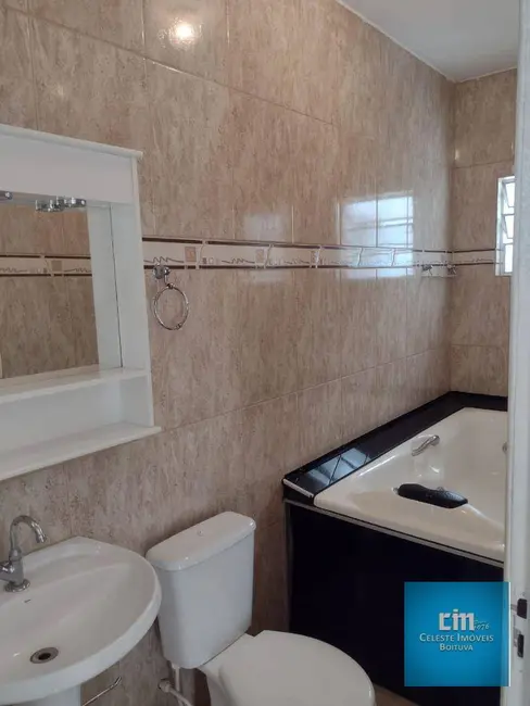 Foto 9 de Sobrado com 3 quartos à venda, 200m2 em Boituva - SP