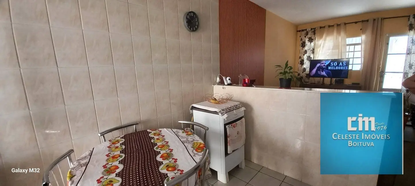 Foto 2 de Casa com 2 quartos à venda, 160m2 em Boituva - SP