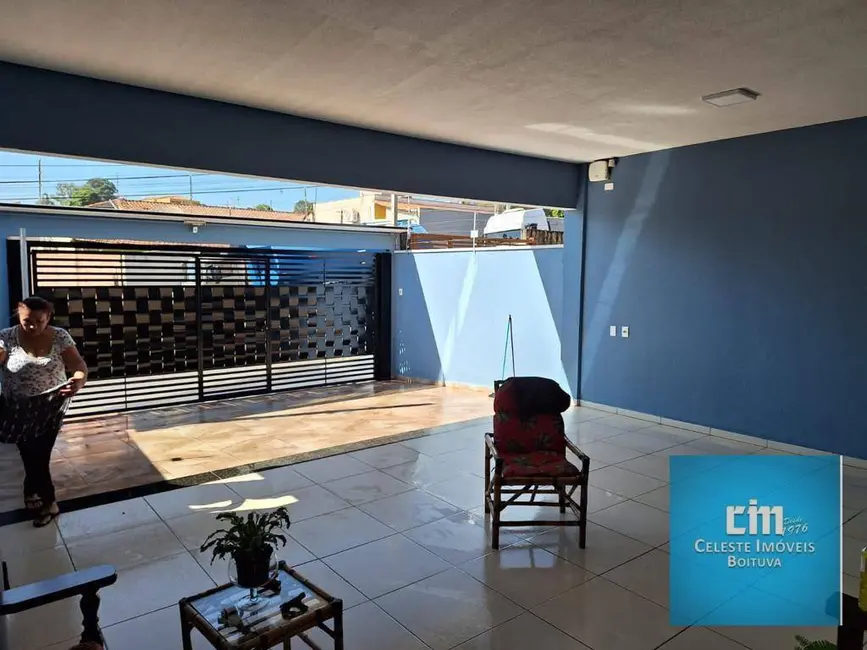 Foto 2 de Casa com 3 quartos à venda, 140m2 em Boituva - SP