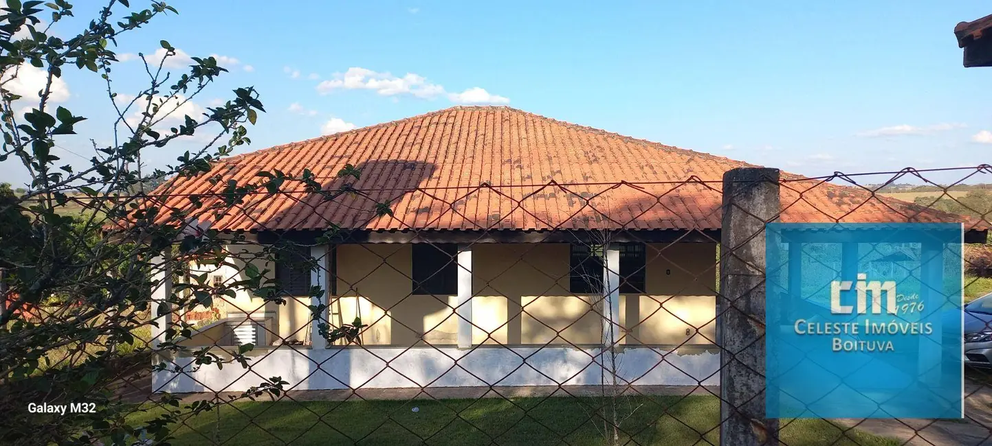 Foto 1 de Chácara com 3 quartos para alugar, 2000m2 em Boituva - SP