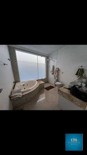 Foto 2 de Casa de Condomínio com 3 quartos para alugar, 300m2 em Boituva - SP