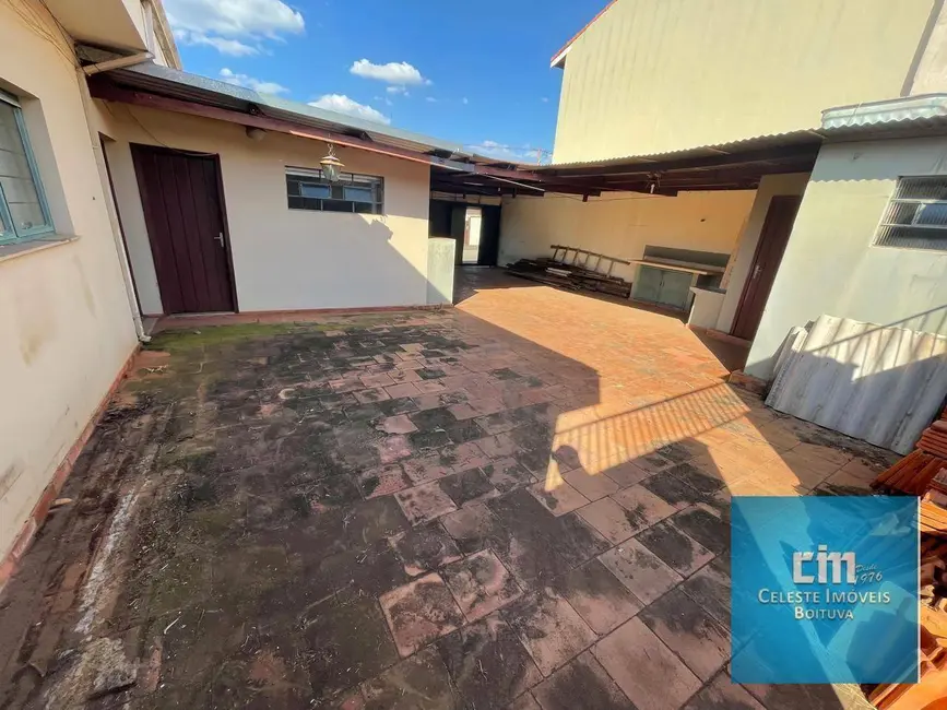 Foto 2 de Casa com 3 quartos à venda, 400m2 em Boituva - SP