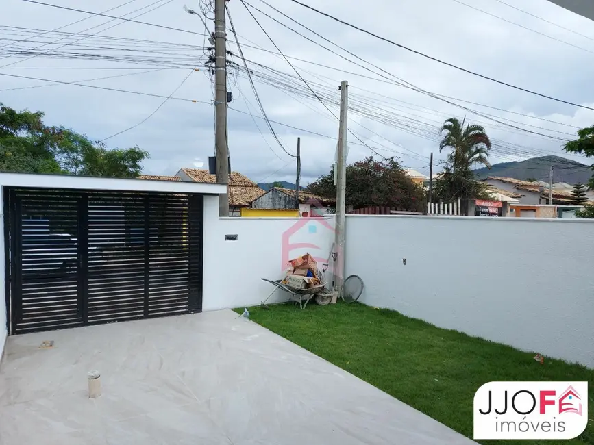Foto 3 de Casa com 2 quartos à venda, 91m2 em Jardim Atlântico Central (Itaipuaçu), Marica - RJ