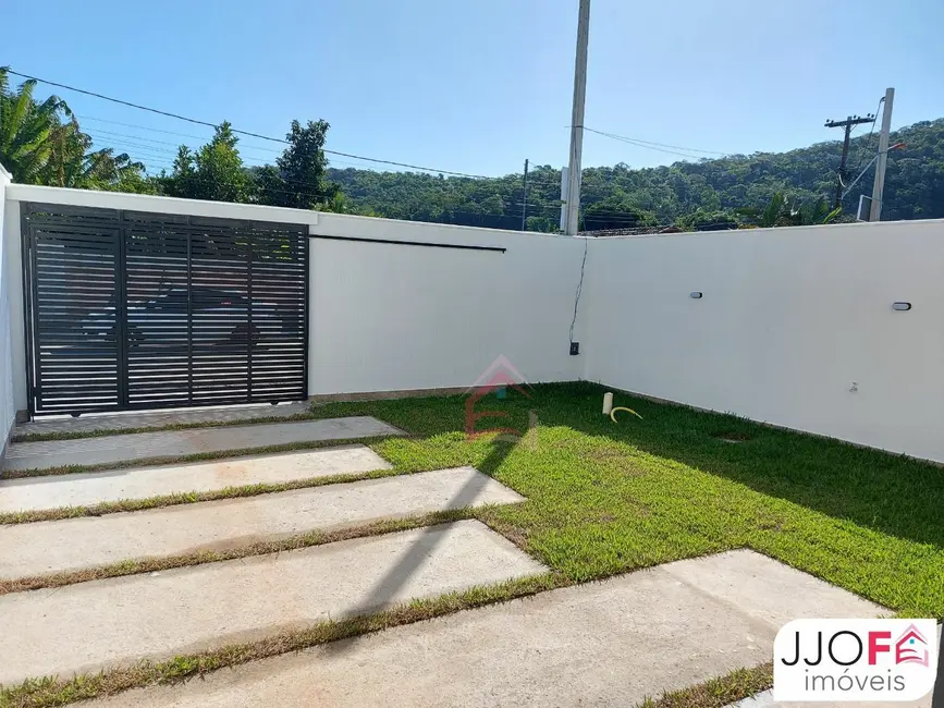 Foto 3 de Casa com 3 quartos à venda, 114m2 em Jardim Atlântico Oeste (Itaipuaçu), Marica - RJ