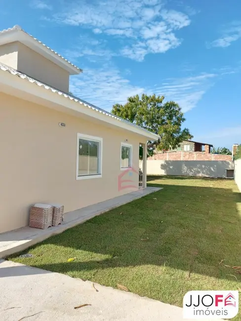 Foto 4 de Casa com 3 quartos à venda, 108m2 em Jardim Atlântico Leste (Itaipuaçu), Marica - RJ