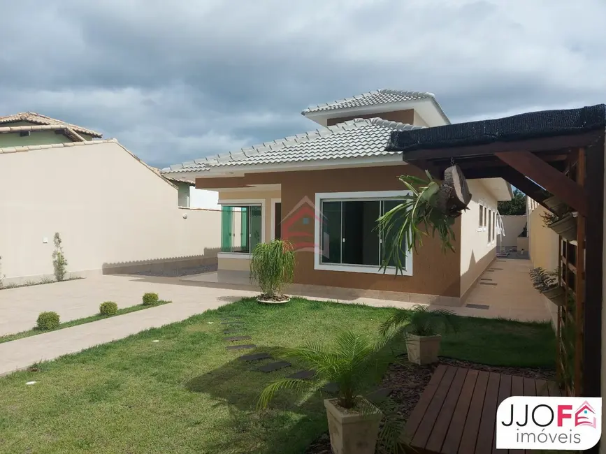 Foto 1 de Casa com 3 quartos à venda, 130m2 em Jardim Atlântico Leste (Itaipuaçu), Marica - RJ