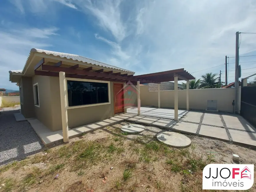 Foto 3 de Casa com 2 quartos à venda, 100m2 em Jardim Atlântico Central (Itaipuaçu), Marica - RJ