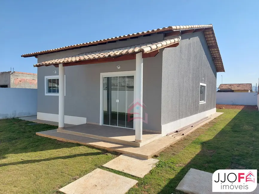 Foto 2 de Casa com 3 quartos à venda, 85m2 em Marica - RJ